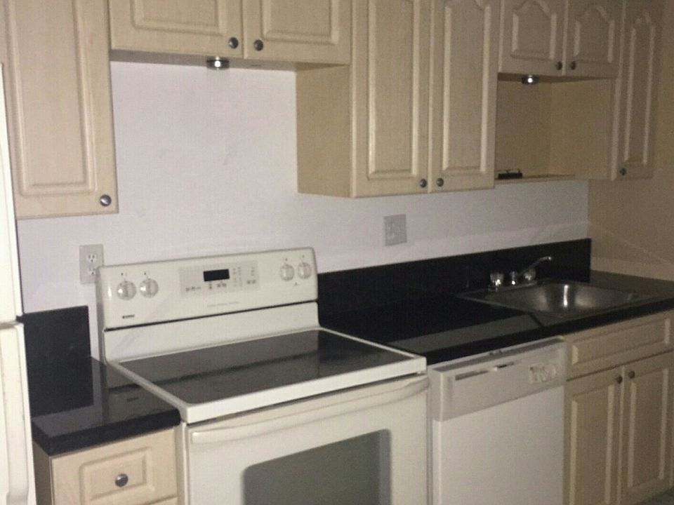 2nd image of 4260 NW 79th Ave APT 1B