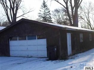 1 Ackerson Lake Rd, Jackson, MI 49201