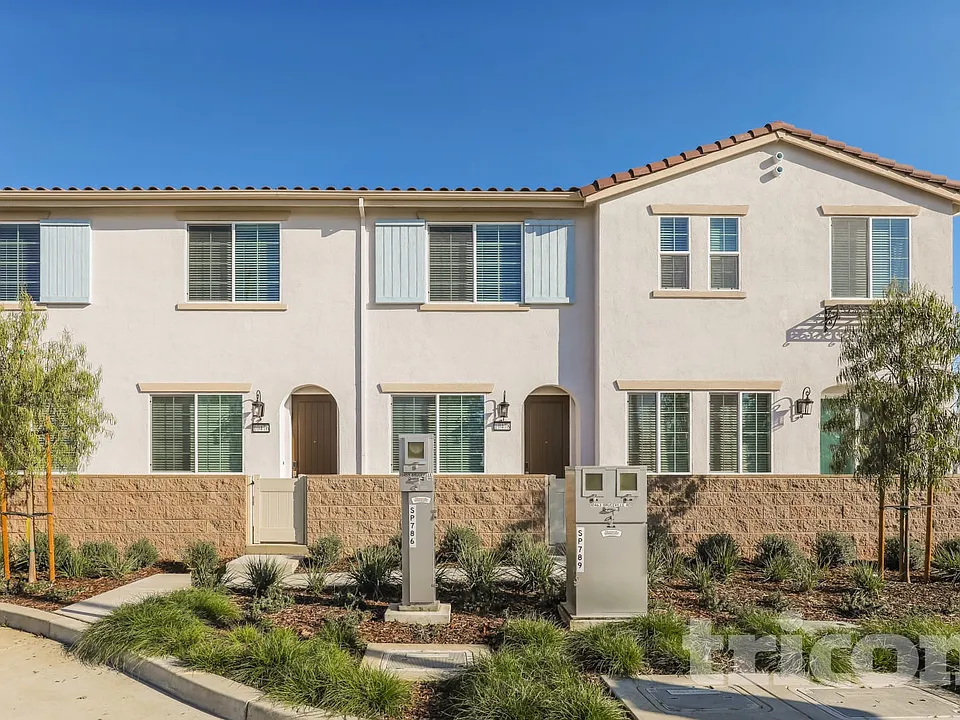 10478 Barrena Loop