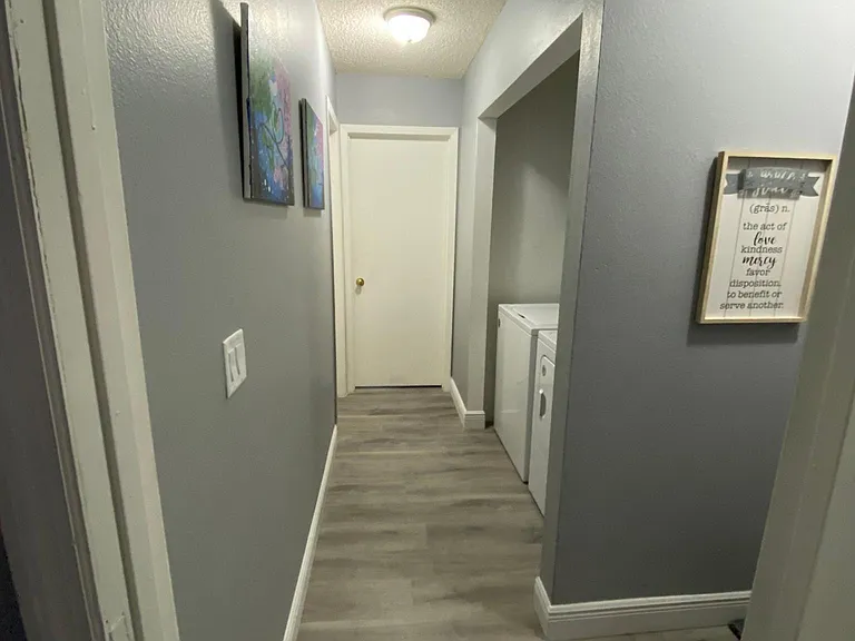 1442 Highland Ridge Cir — Photo 18