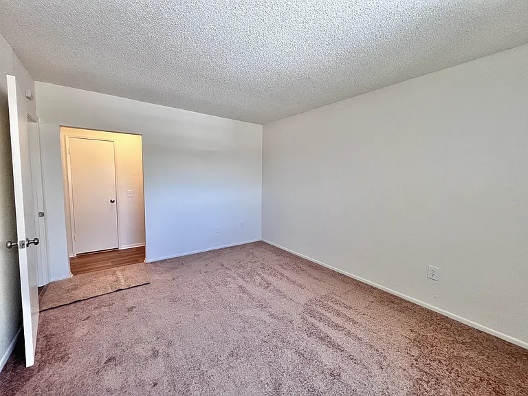 8720 Burnet Ave #21 — Photo 17