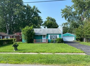 212 Lindbergh Rd, Syracuse, NY 13205