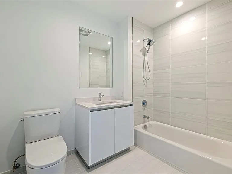 400 Central Ave #3906 — Photo 32