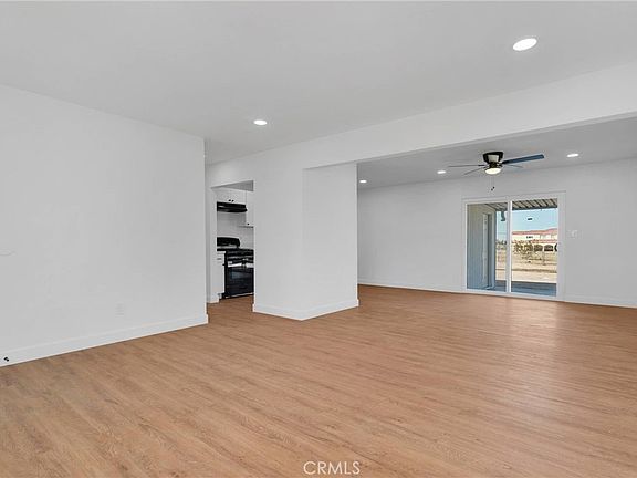 5th image of 13634 Aster Rd