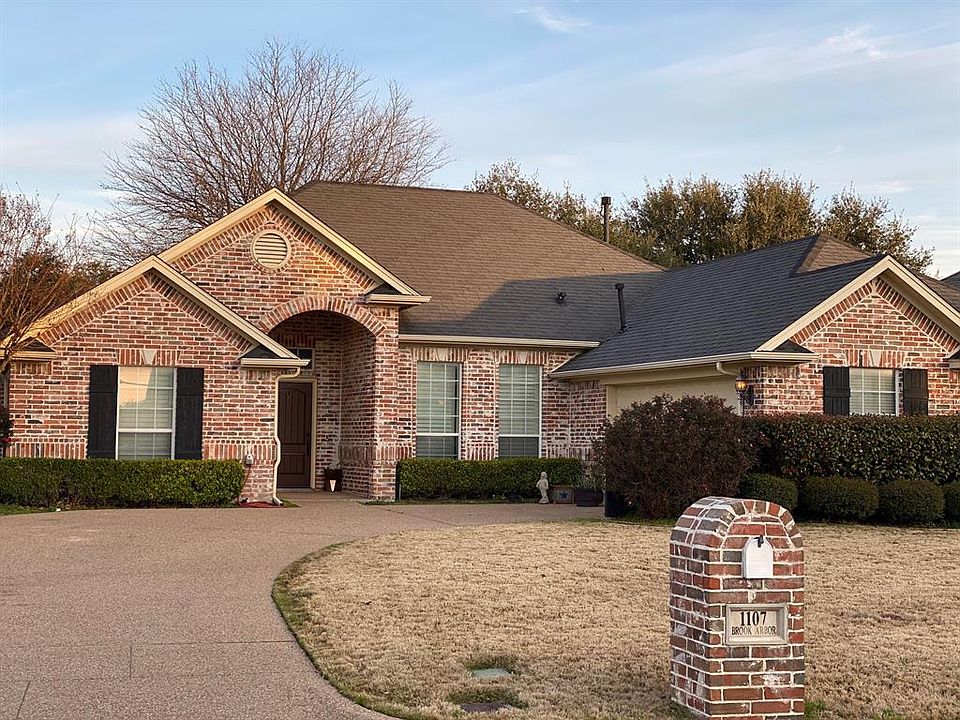 1st image of 1107 Brook Arbor Dr