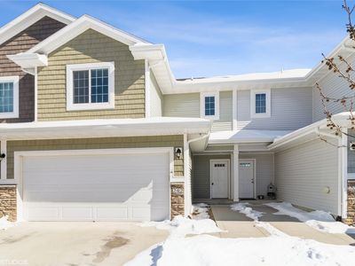 242 Red Oak Ct, Norwalk, IA, 50211