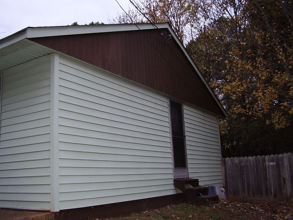 Right side entrance Sept, 2010