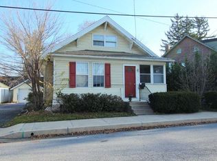 15 Union Ave, New Holland, PA