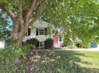 601 High St, Dixon, IL 61021