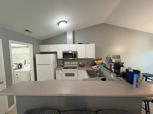 2205 Locksley Woods Dr #F — Photo 7