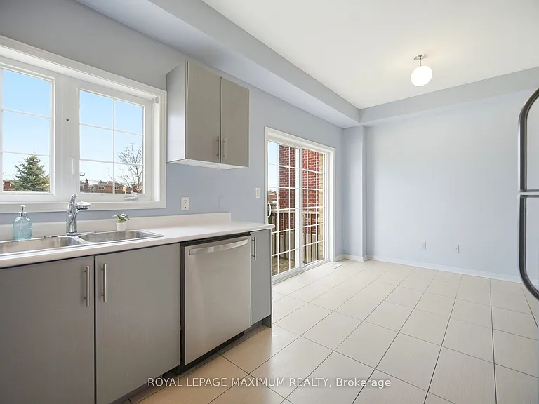 162 Gentile Cir — Photo 22