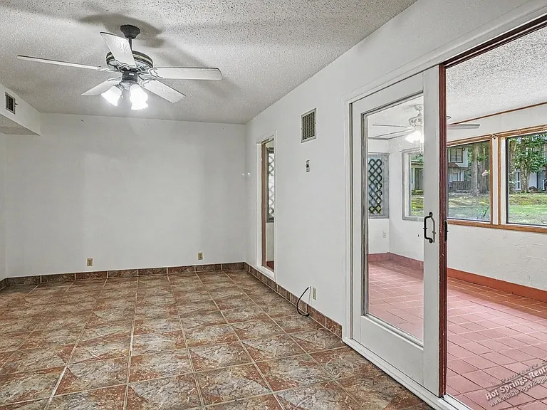 119 Emperado Way — Photo 5