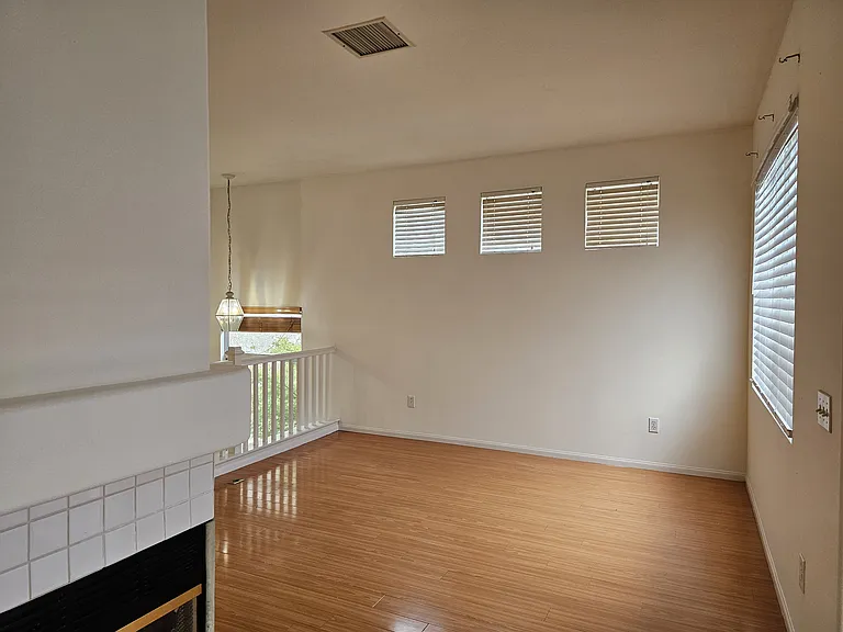 1751 Tallowberry Ln — Photo 8