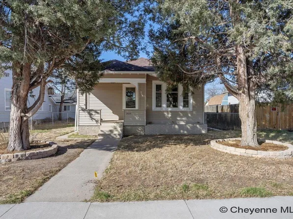 2804 Snyder Ave, Cheyenne, WY 82001