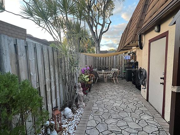 3rd image of 4151 Palm Bay Cir APT C