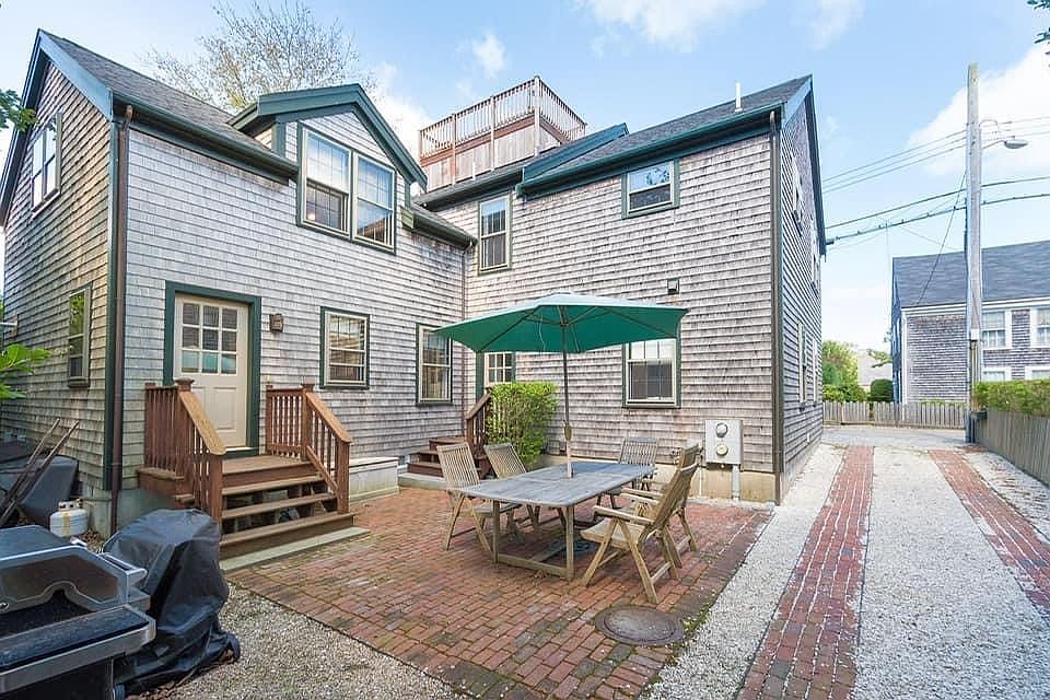 6 Beaver St, Nantucket, MA 02554 Zillow
