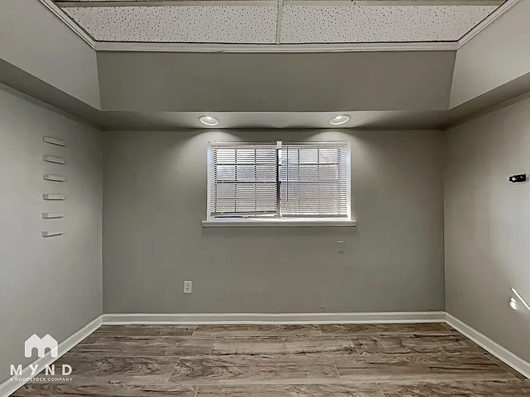 2708 Laburnum Dr — Photo 15