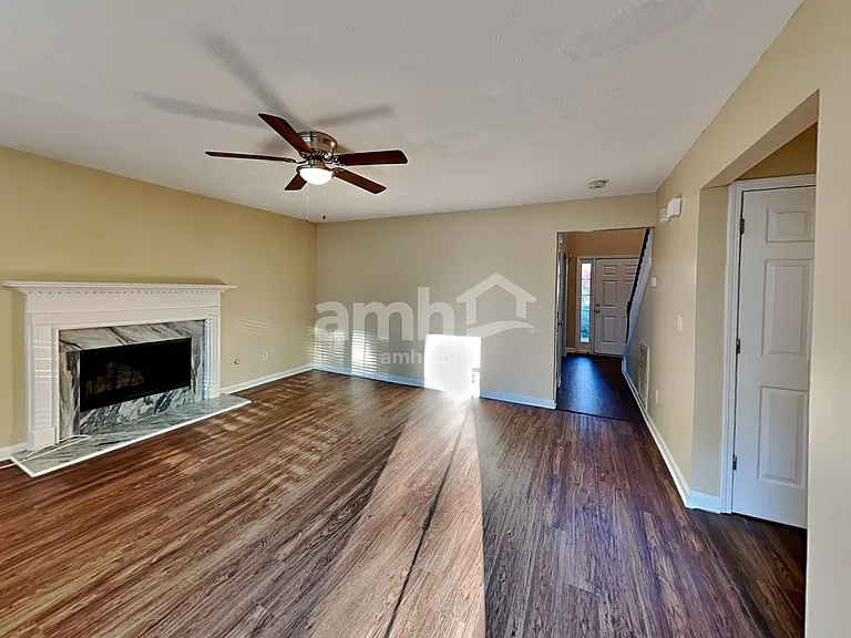 94 Crestview Dr — Photo 8