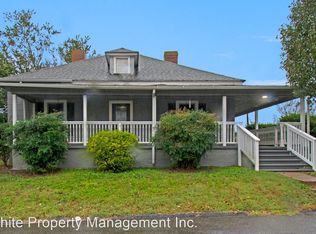 33 2nd St, Cramerton, NC 28032