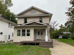 213 E Fairview Ave, South Bend, IN