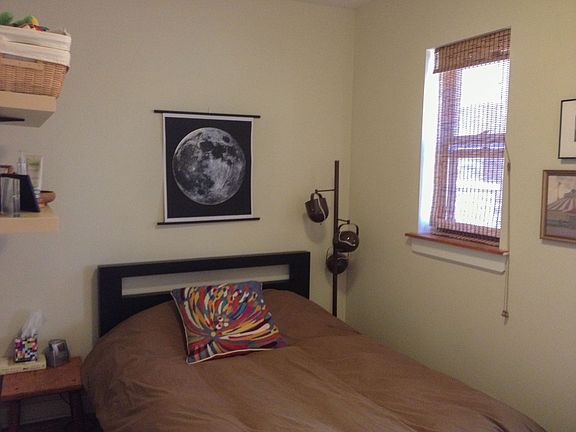 Bedroom 2 with Queen Bed