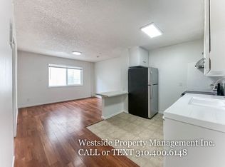 39 Sunset Ave., Venice, CA 90291