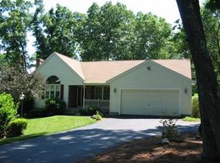 5 Potter Hill Rd, Grafton, MA 01519