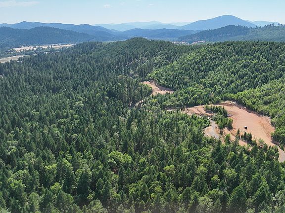 2nd image of 116 Crooks Creek Rd