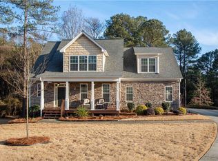 4218 Pine Hill Dr, Loganville, GA 30052
