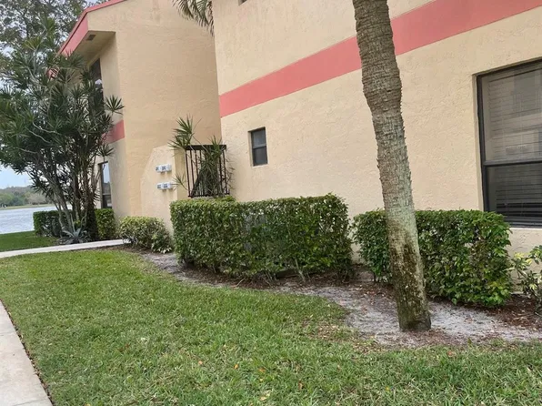 2836 Carambola Circle S #19107, Coconut Creek, FL 33066