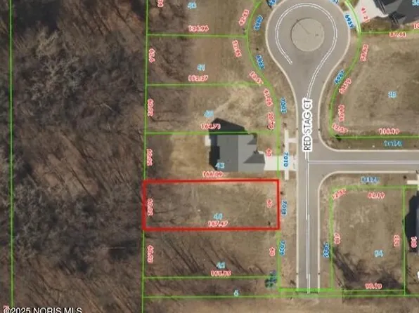 7018 Red Stag Ct, Whitehouse, OH 43571