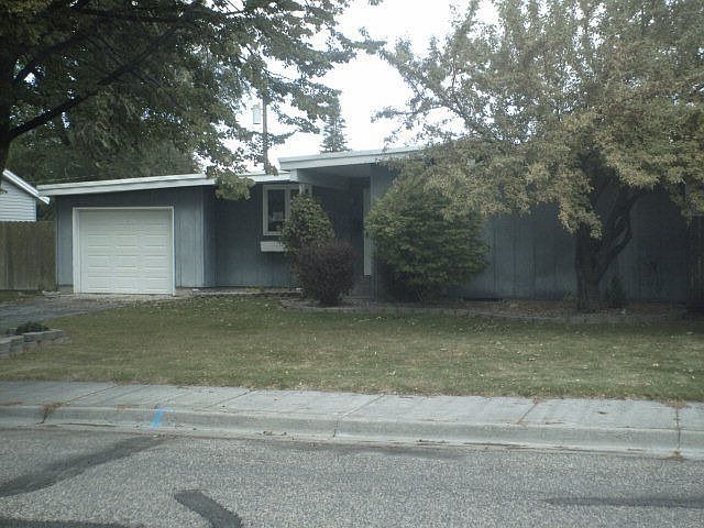 1st image of 1768 Shasta St