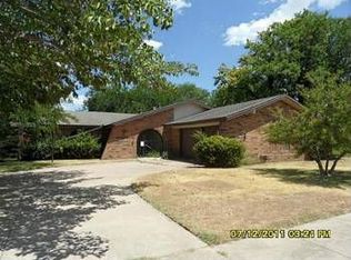 6505 Winn Dr, Edgecliff Village, TX 76134