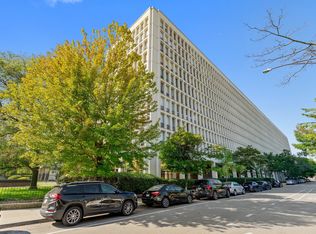 1451 E 55th St APT 618N, Chicago, IL 60615