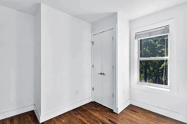 Rented by Compass | media 6