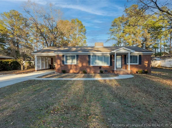 806 W 2nd Ave, Red Springs, NC 28377