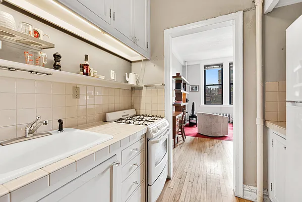 Rented by Compass | media 14