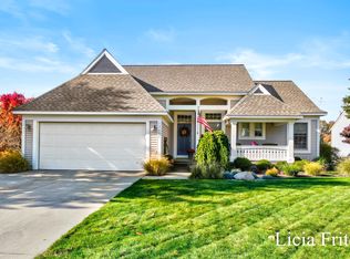 13455 Hidden Creek Dr, Grand Haven, MI 49417