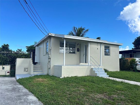 2nd image of 725 SW 8th Ave #A