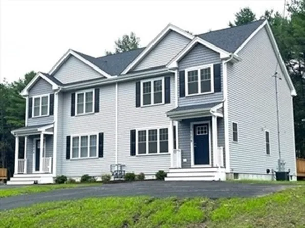 9 Railroad Ave #A, Taunton, MA 02780