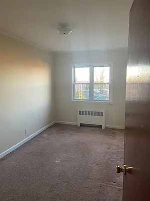 Rented by Argy Realty Inc | media 32