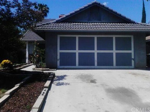 2nd image of 25118 Dana Ln