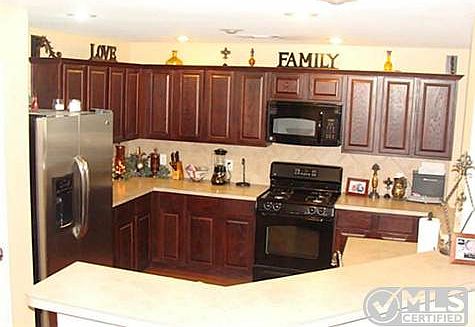5th image of 5109 White Spruce Dr