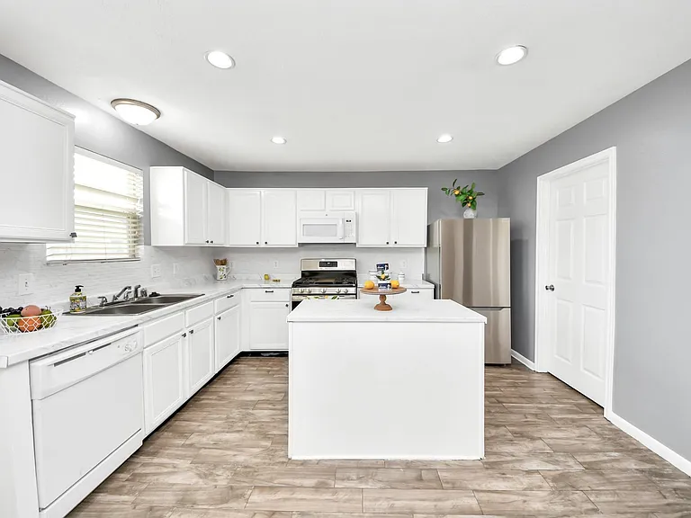 19215 Terra Forest Ct — Photo 18