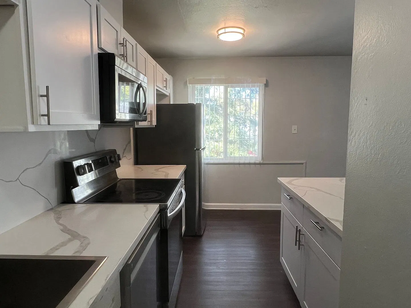 3222 2nd Ave. — Photo 3