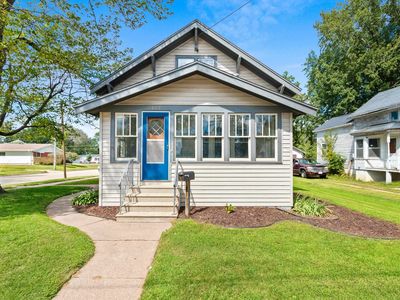 317 W 3rd St, Shawano, WI, 54166