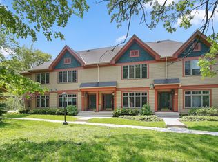 2218 E Edgewood Ave UNIT 2218, Shorewood, WI 53211