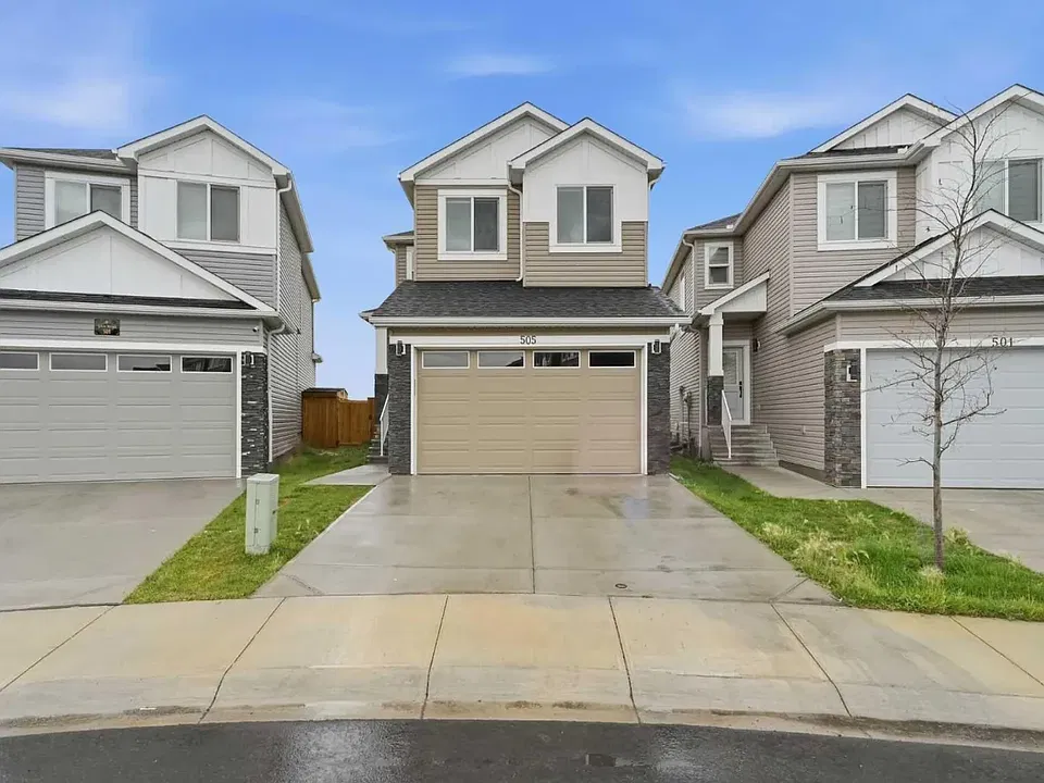 505 Corner Meadows Way NE #BASEMENT