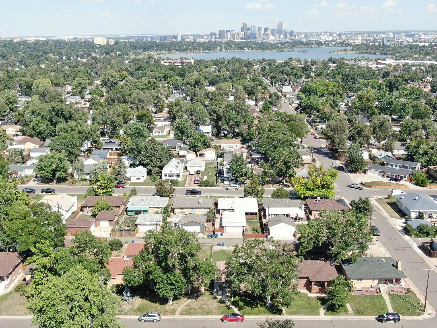 4 bed, 2040 sqft, $3,200 — Photo 4