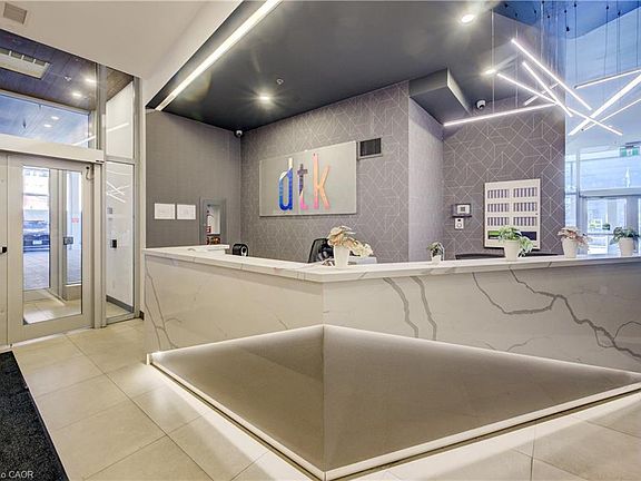 4th image of 60 Frederick St #2004